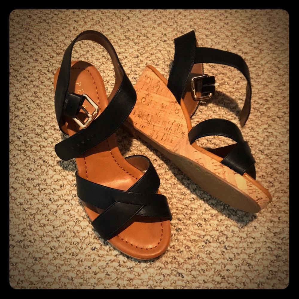 Black and Tan wedges